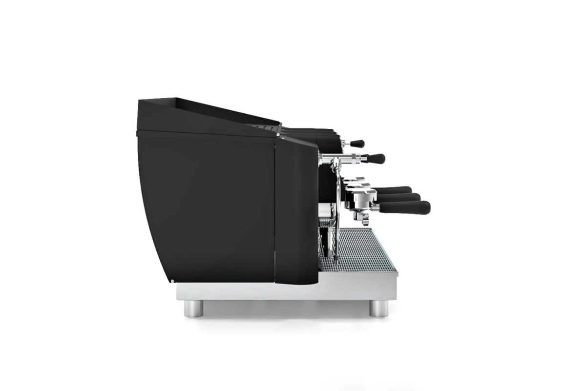 Ekspres LOLLO 3GR BLACK w kawiarni